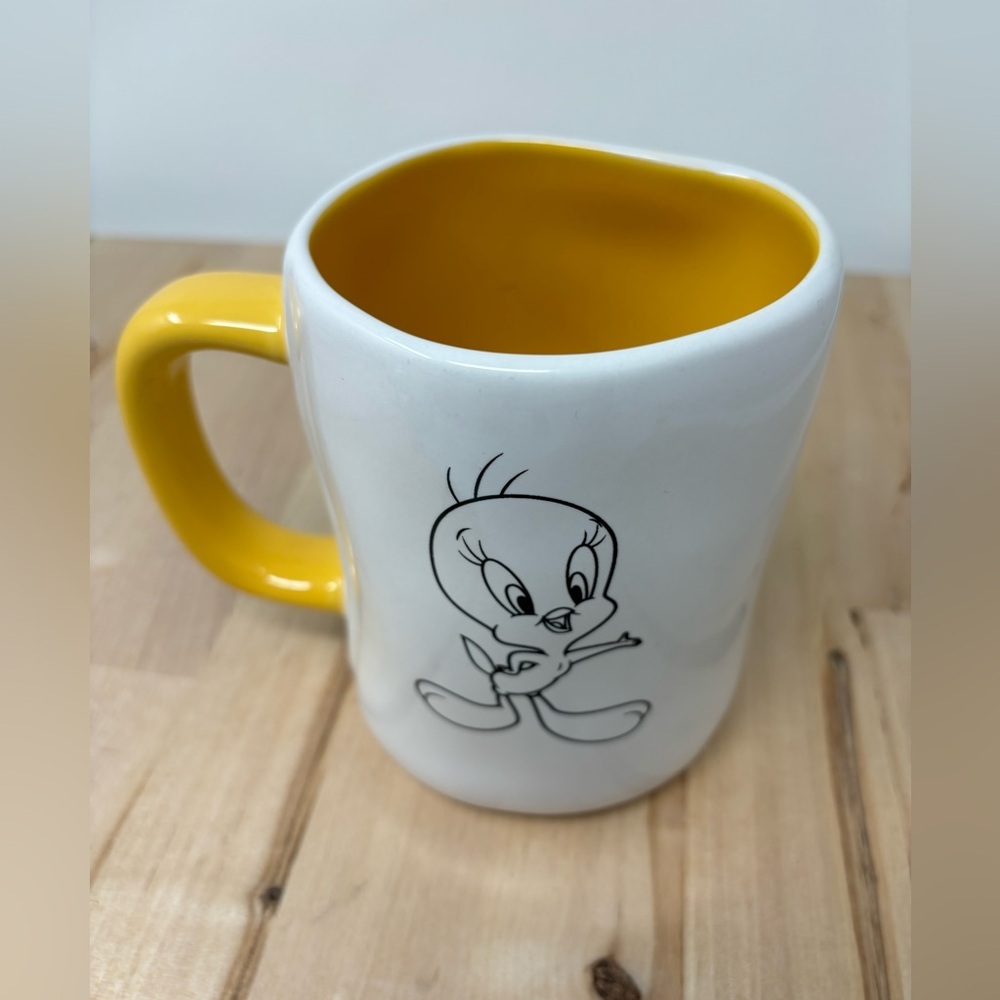 Rae Dunn I TAUT I TAW A PUTTY TAT Mug Tweety Bird Double Sided Yellow Interior - Picture 2 of 4